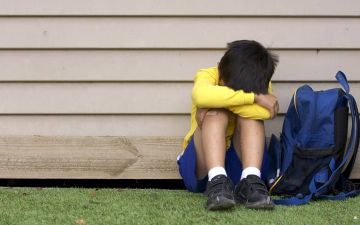 لماذا يخاف ابنك المدرسة؟